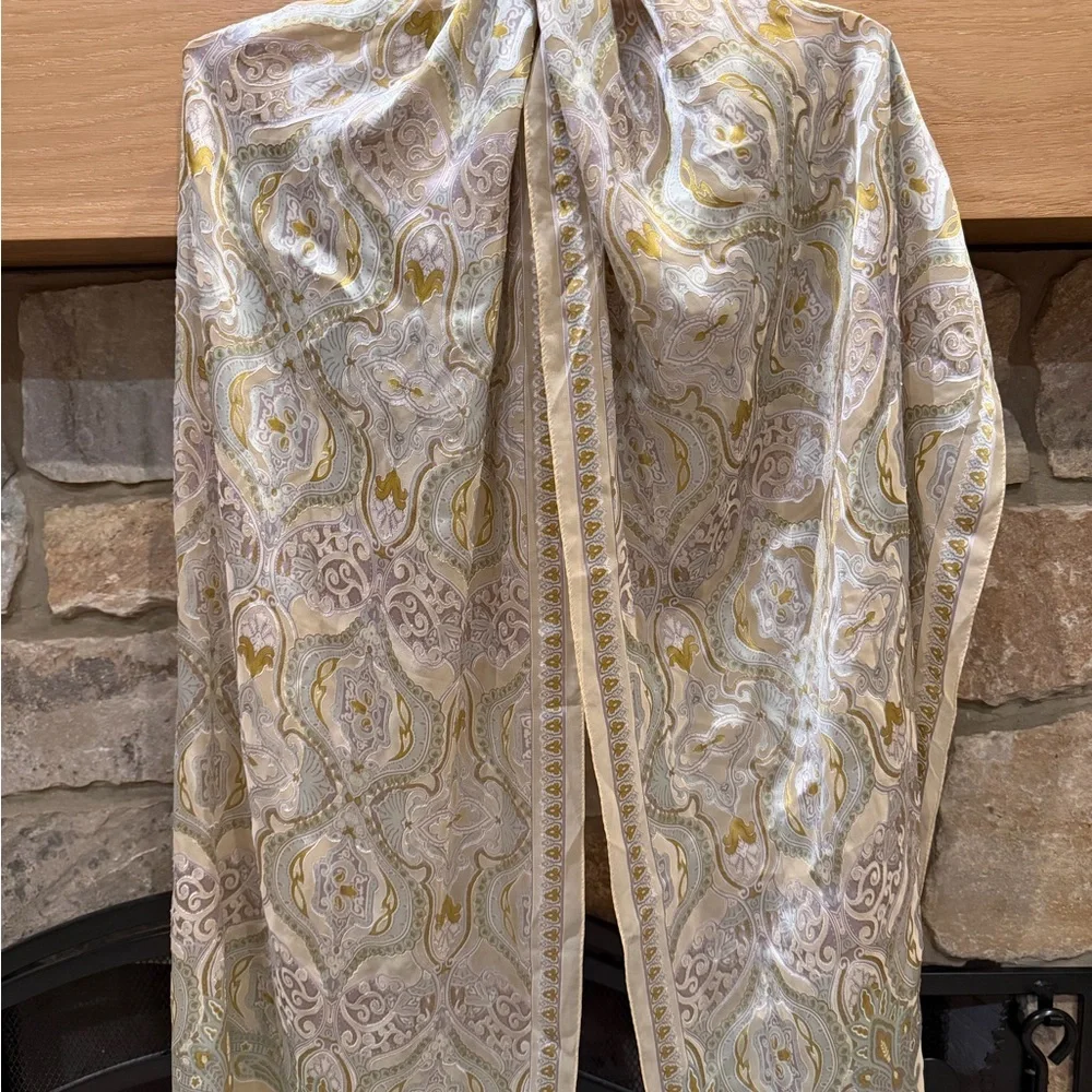 Unbranded silk Elegant Paisley Scarf 66”X20” made in Korea